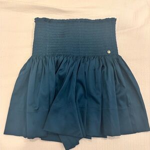 Natural Life Mini Daisy Skort
Size XS
So Cute, perfect condition